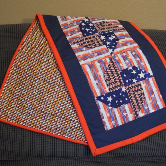 Homemade Quilted Table Runner Patriotic Theme  Red Blue White approx. 14' x 40' - Picture 4 of 16